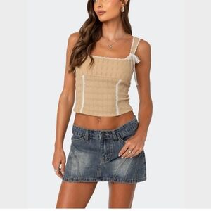 Edikted Beige and White Crop Top